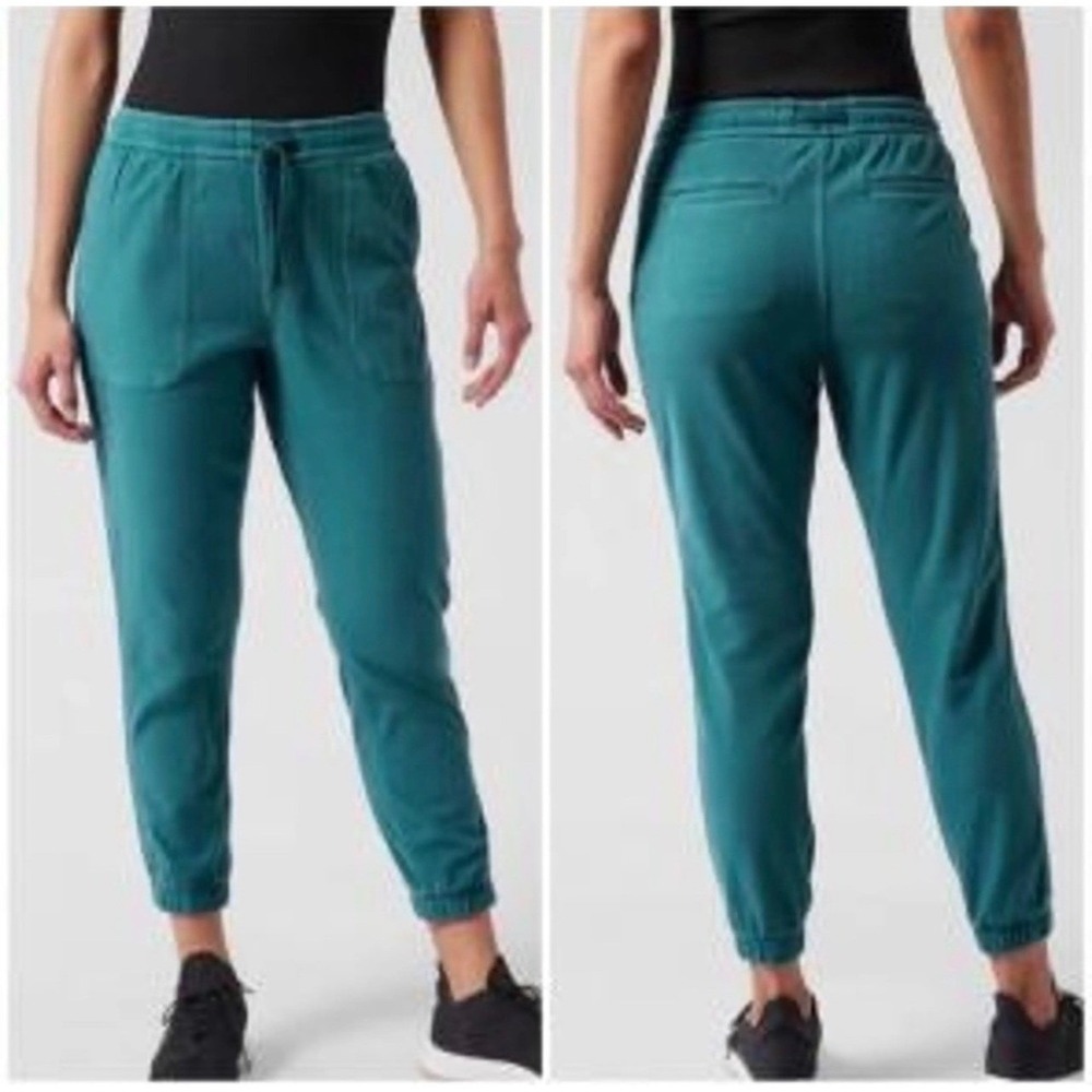 Athleta Farallon Jogger Sweatpants Women's XS Green Athleisure Casual